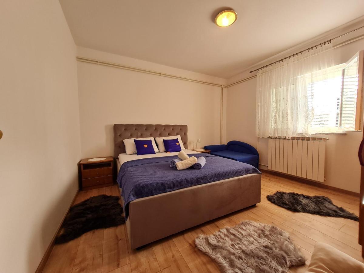 Apartments Nada Mundanije Ngoại thất bức ảnh