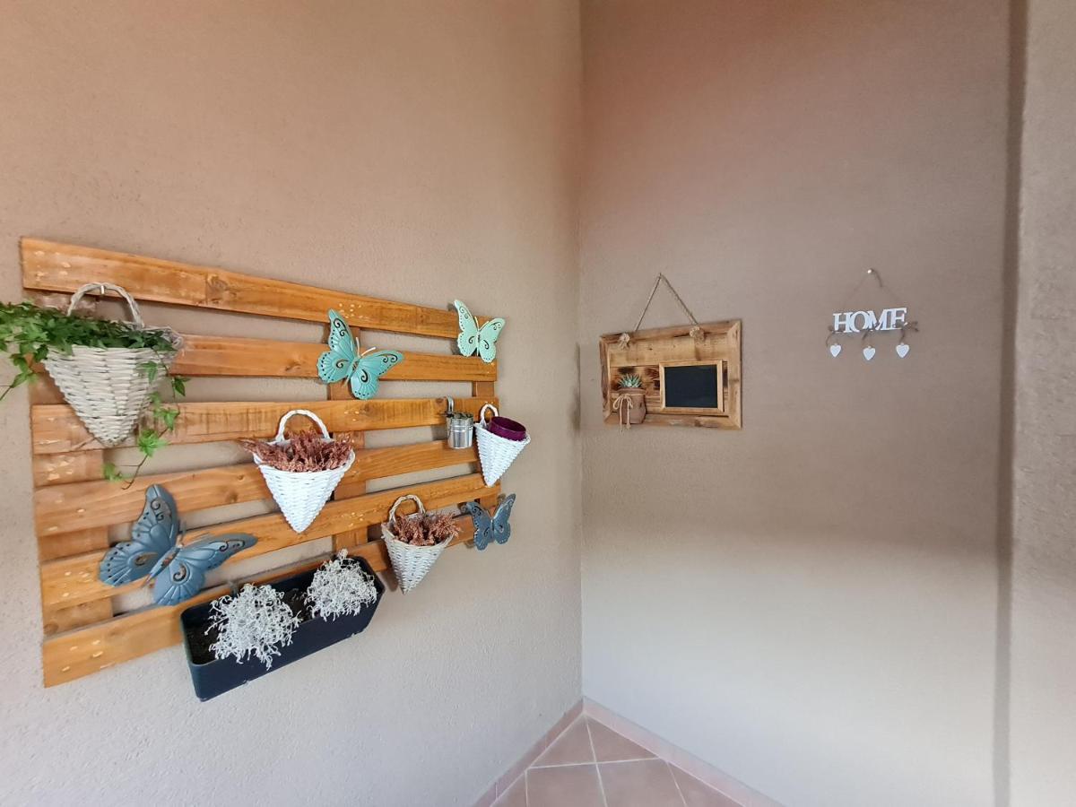 Apartments Nada Mundanije Ngoại thất bức ảnh