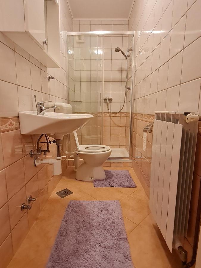 Apartments Nada Mundanije Ngoại thất bức ảnh