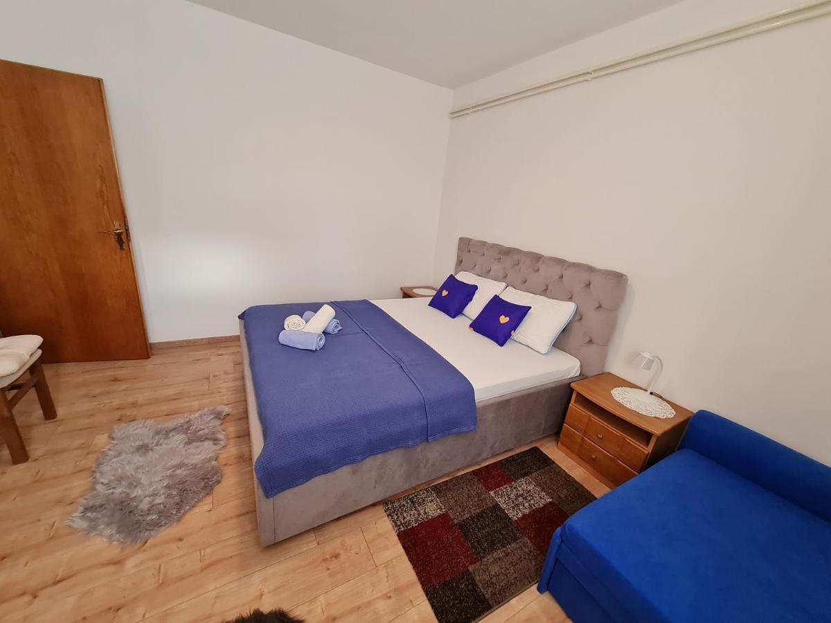 Apartments Nada Mundanije Ngoại thất bức ảnh