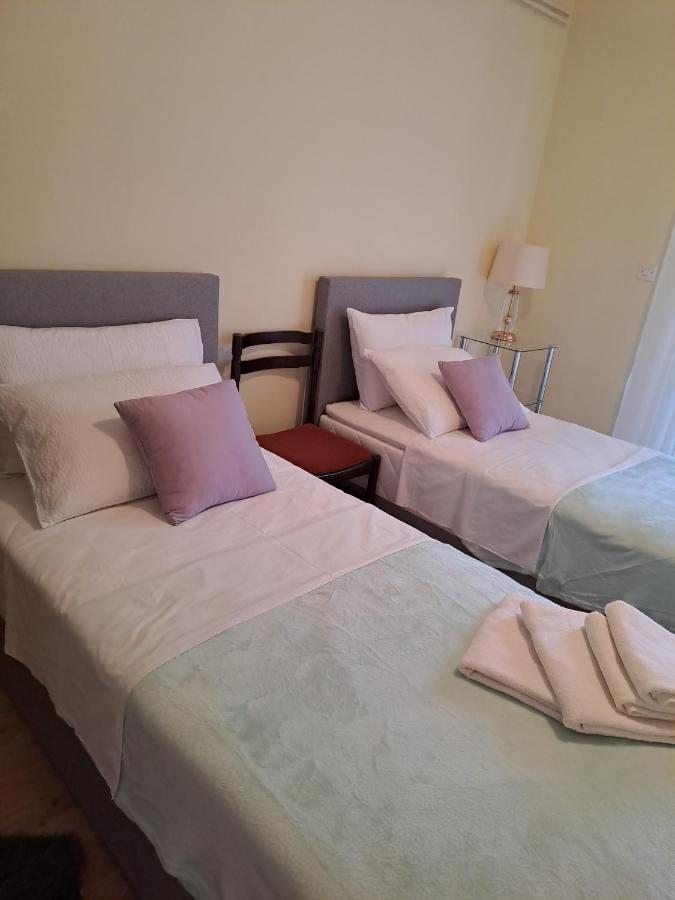 Apartments Nada Mundanije Ngoại thất bức ảnh