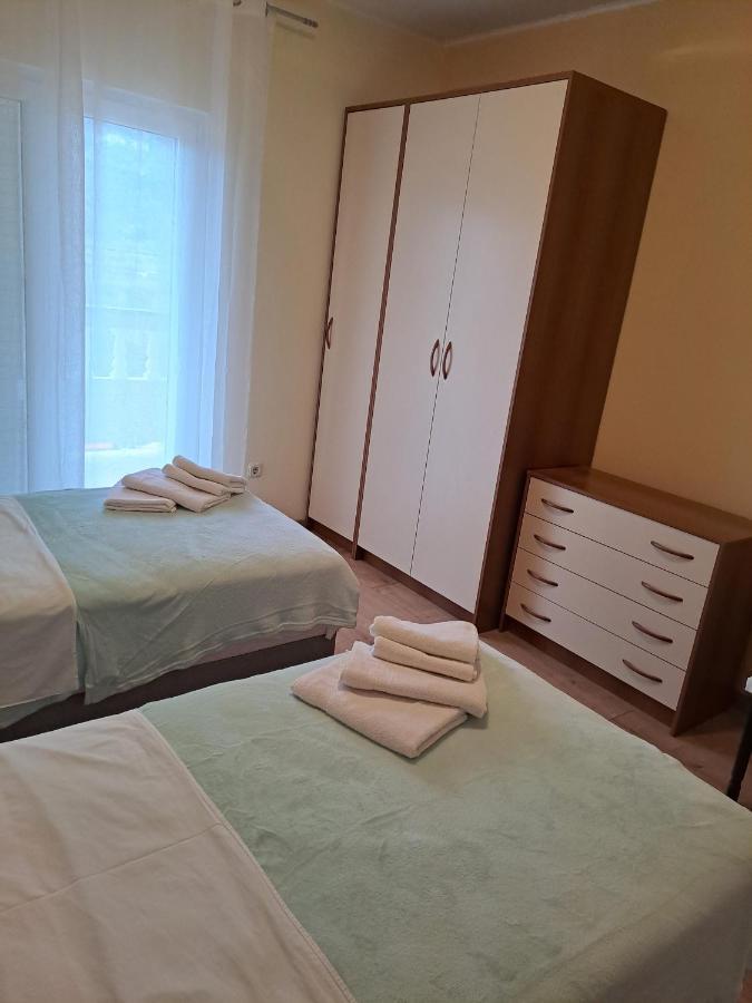 Apartments Nada Mundanije Ngoại thất bức ảnh
